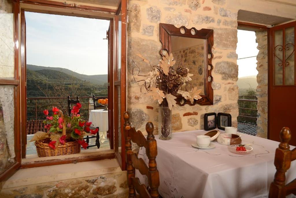 A Small Paradise In Mani With Local Hospitality Orovas エクステリア 写真
