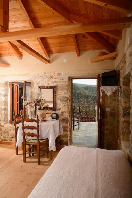A Small Paradise In Mani With Local Hospitality Orovas エクステリア 写真