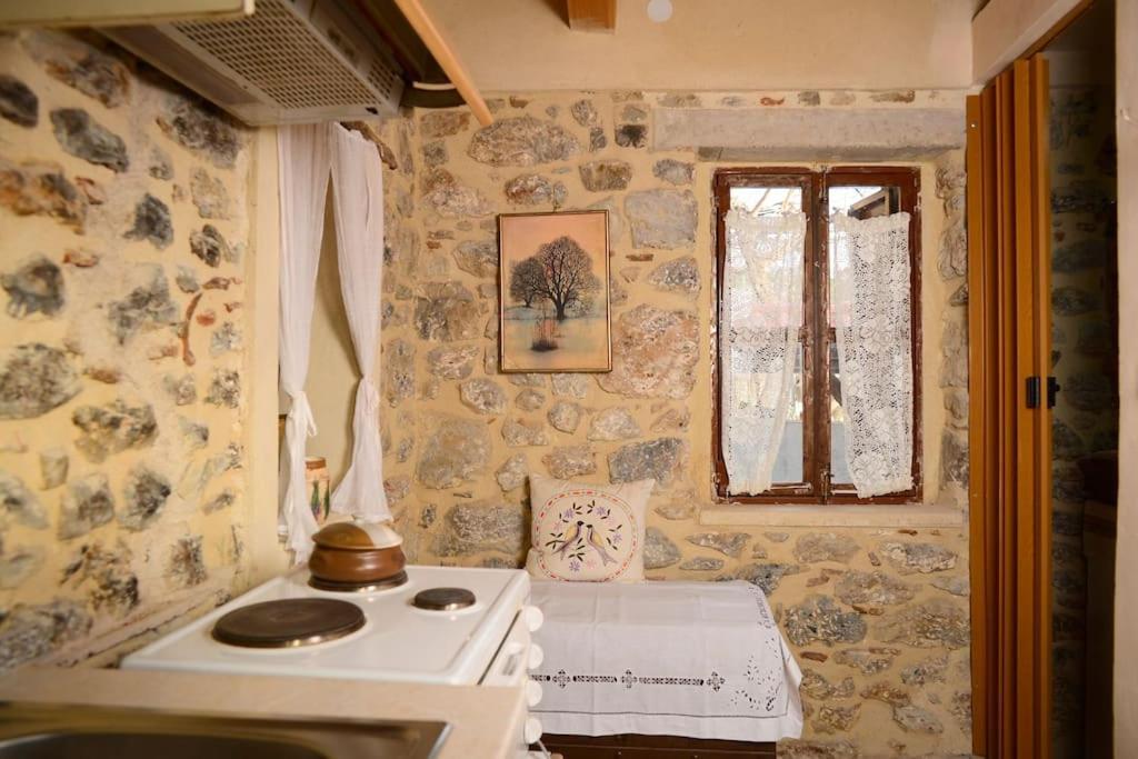 A Small Paradise In Mani With Local Hospitality Orovas エクステリア 写真